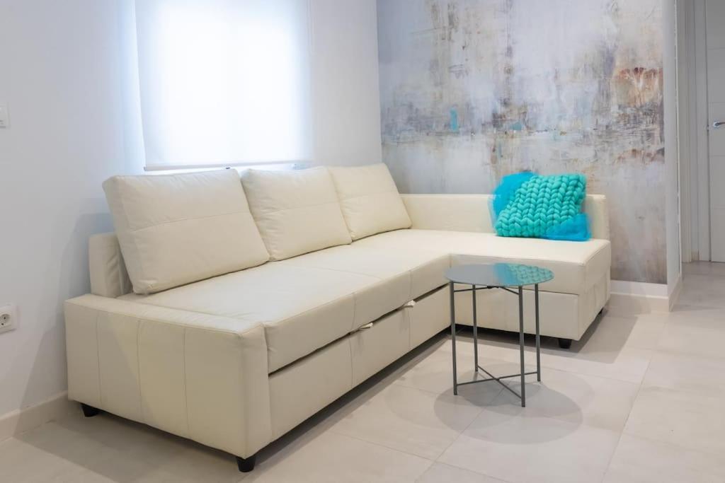 Apartamento Completo A 5 Minutos Estacion Tren. Córdoba Eksteriør billede